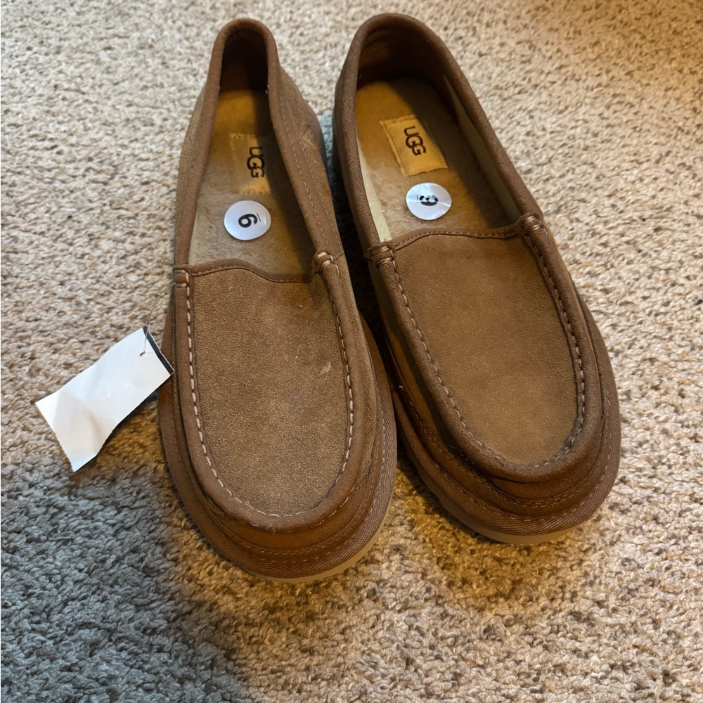 UGG Men's Brown Slippers